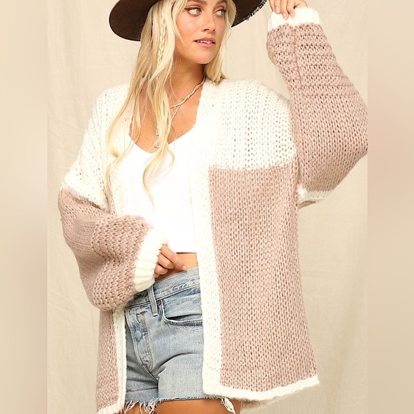 🆕🌿🤍KYE MI: Mauve Color Blocked Chunky Knit Oversized Cardigan SMALL - Picture 5 of 10